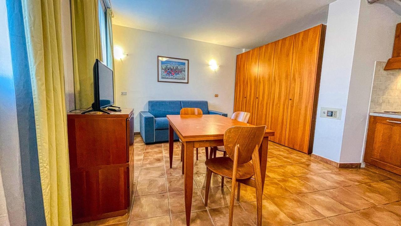 Appartamento Smith Arneis - Affitti Brevi Italia Bardonecchia Exterior foto